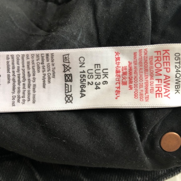 Topshop High Waisted Denim Shorts - Picture 4 of 7